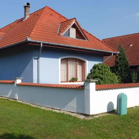 Apartment In Balatonbereny/balaton 18043