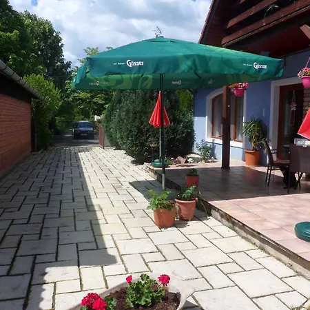 In Balatonbereny/balaton 18043 Balatonbereny