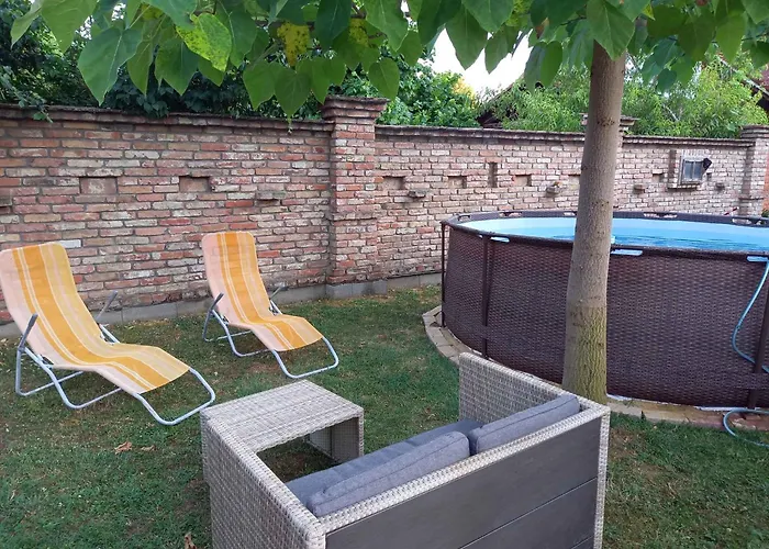 In - Balaton 18043 Apartman Balatonberény